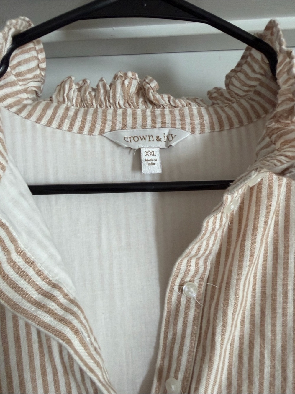 crown & ivy Cream and Tan Striped Ruffle-Collar Button Down Top